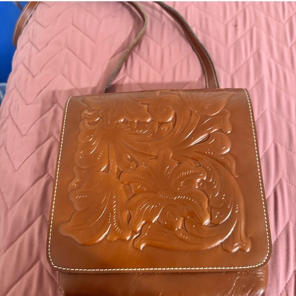 Patricia Nash crossbody - Picture 1 of 4